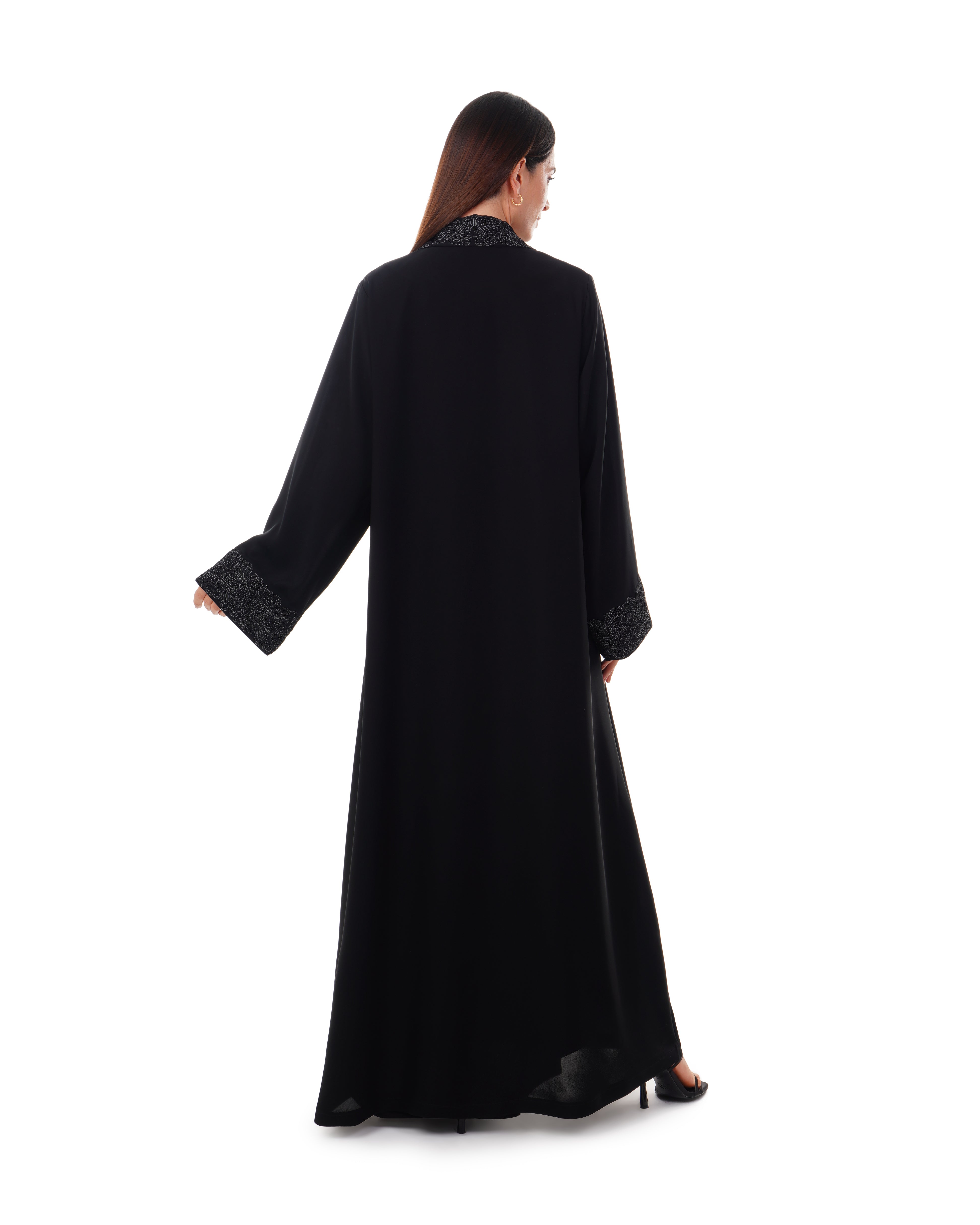 Labaya Hanayen Classic Lapel Embroidered Modest Wear best abaya online in dubai