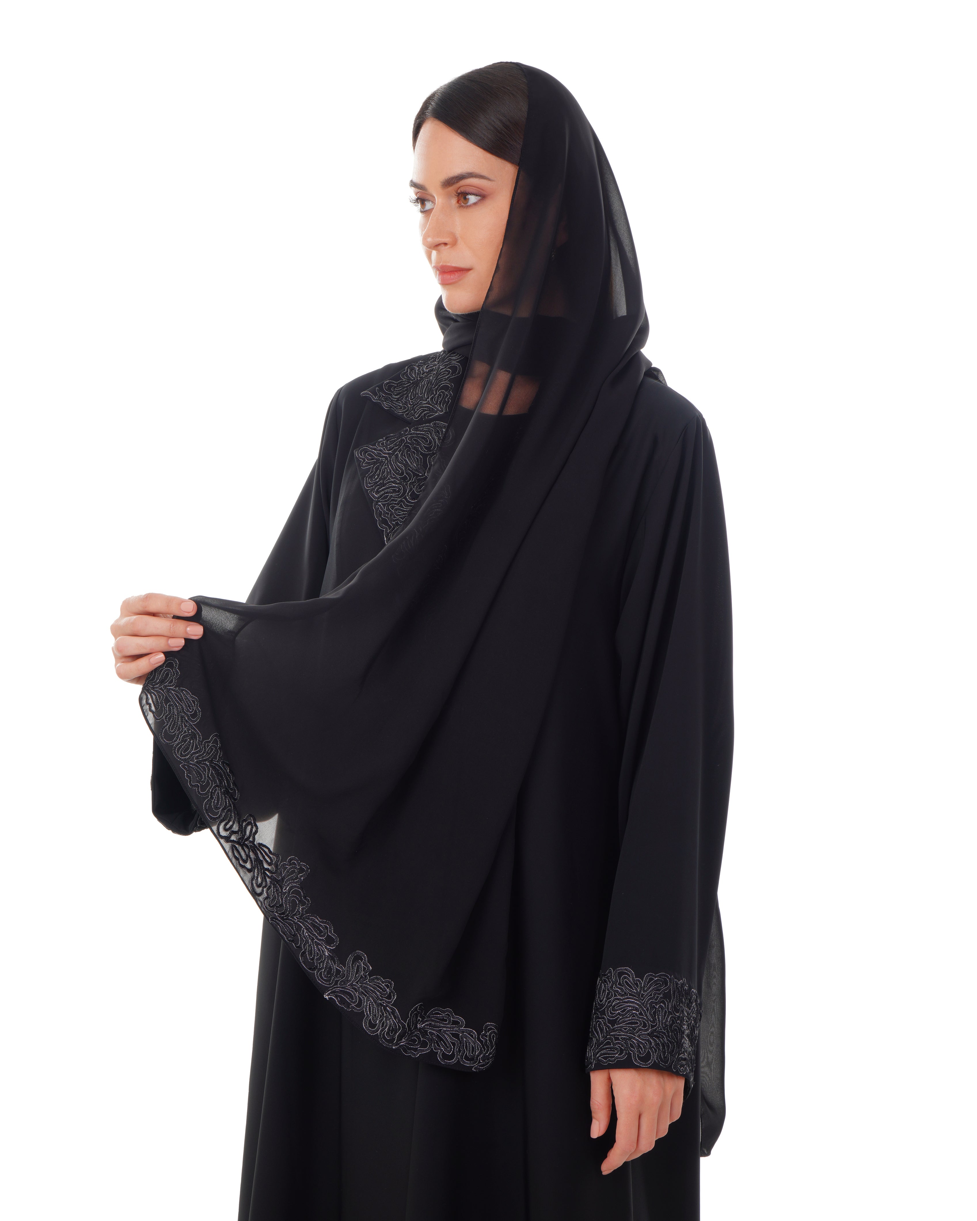 Labaya Hanayen Classic Lapel Embroidered Modest Wear best abaya online in dubai