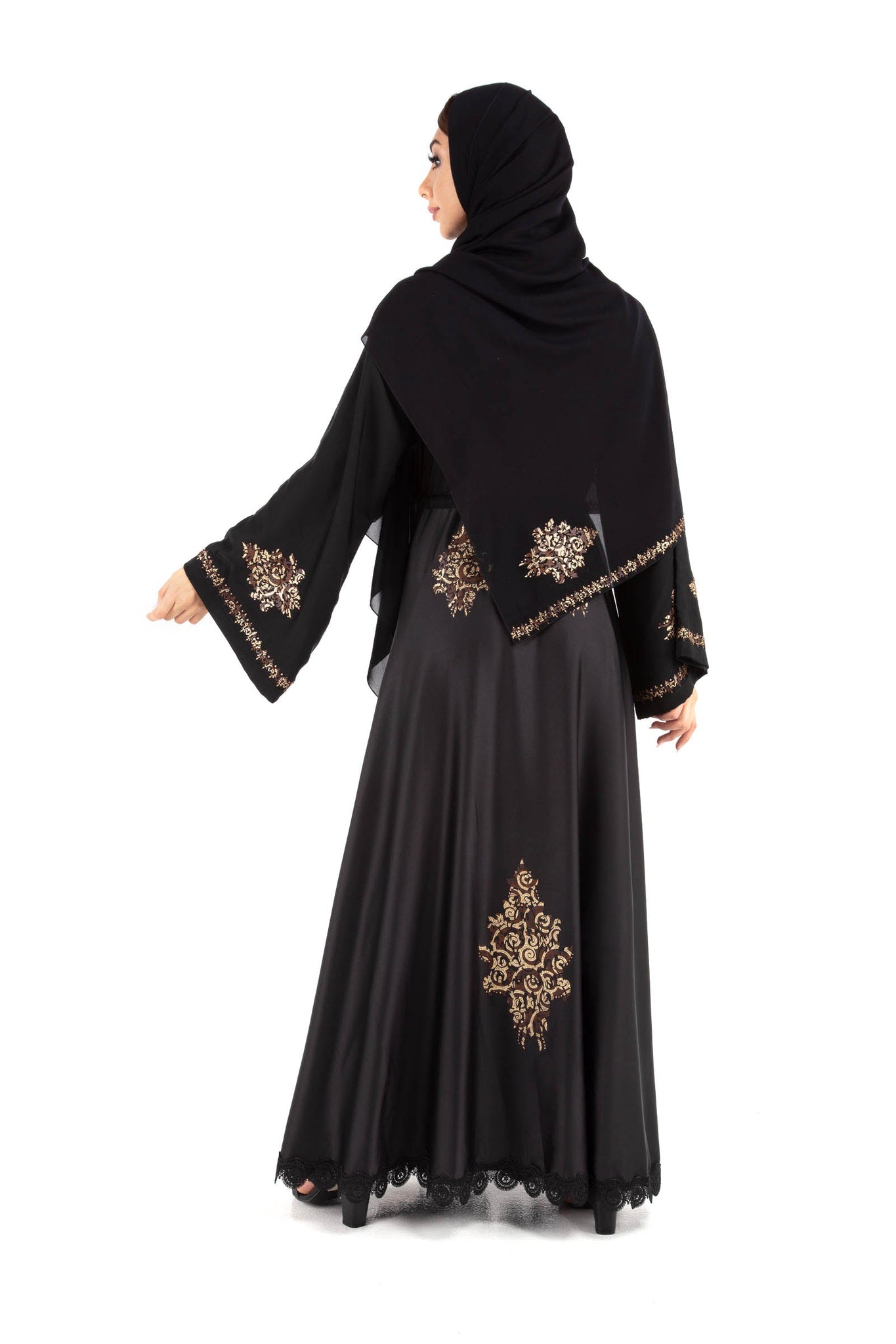 Hanayen Black Abaya With Belt And Prints