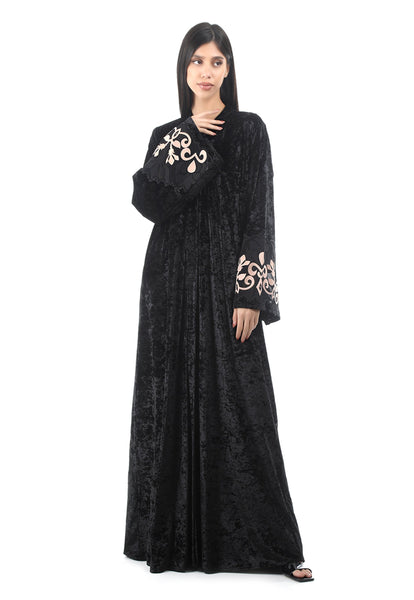 Hanayen Khaleeji Velvet Design Black Abaya