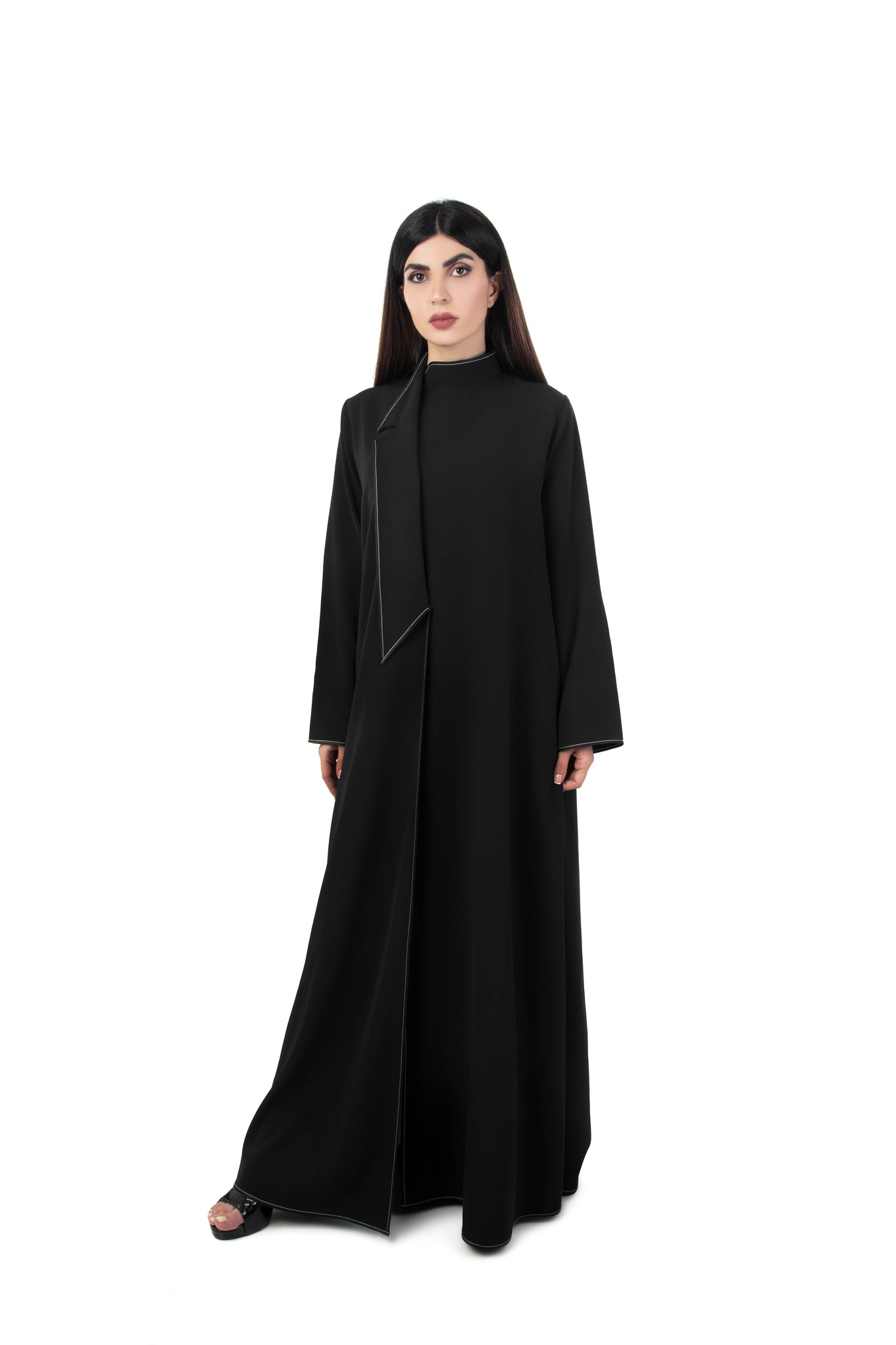 Hanayen Modest Style Abaya In Black