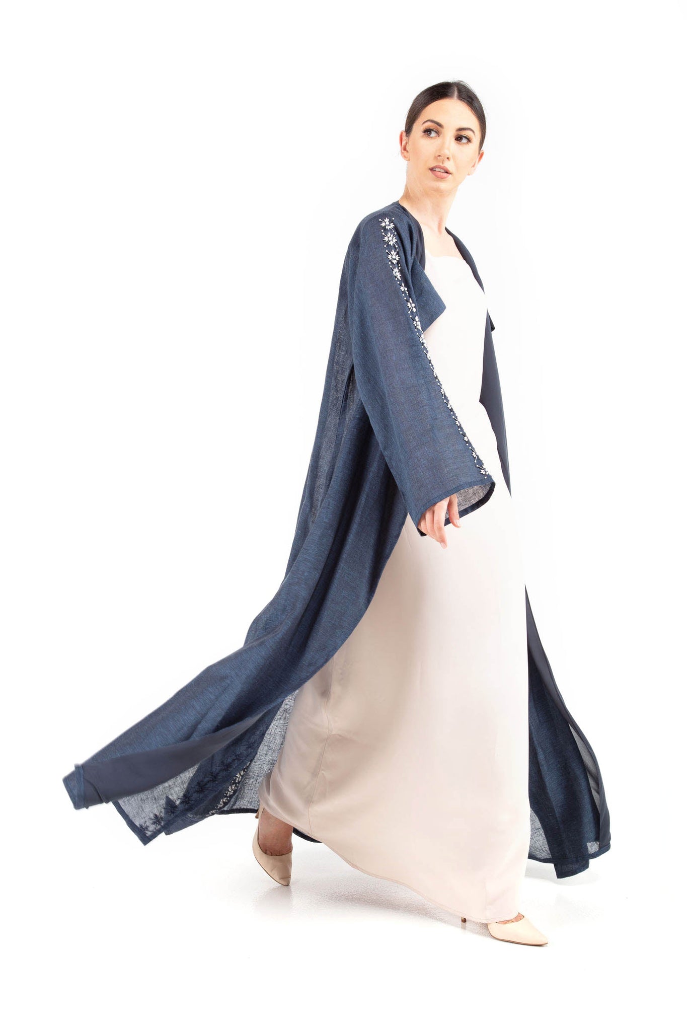 Hanayen Tailor Deigned Blue Shade Abaya