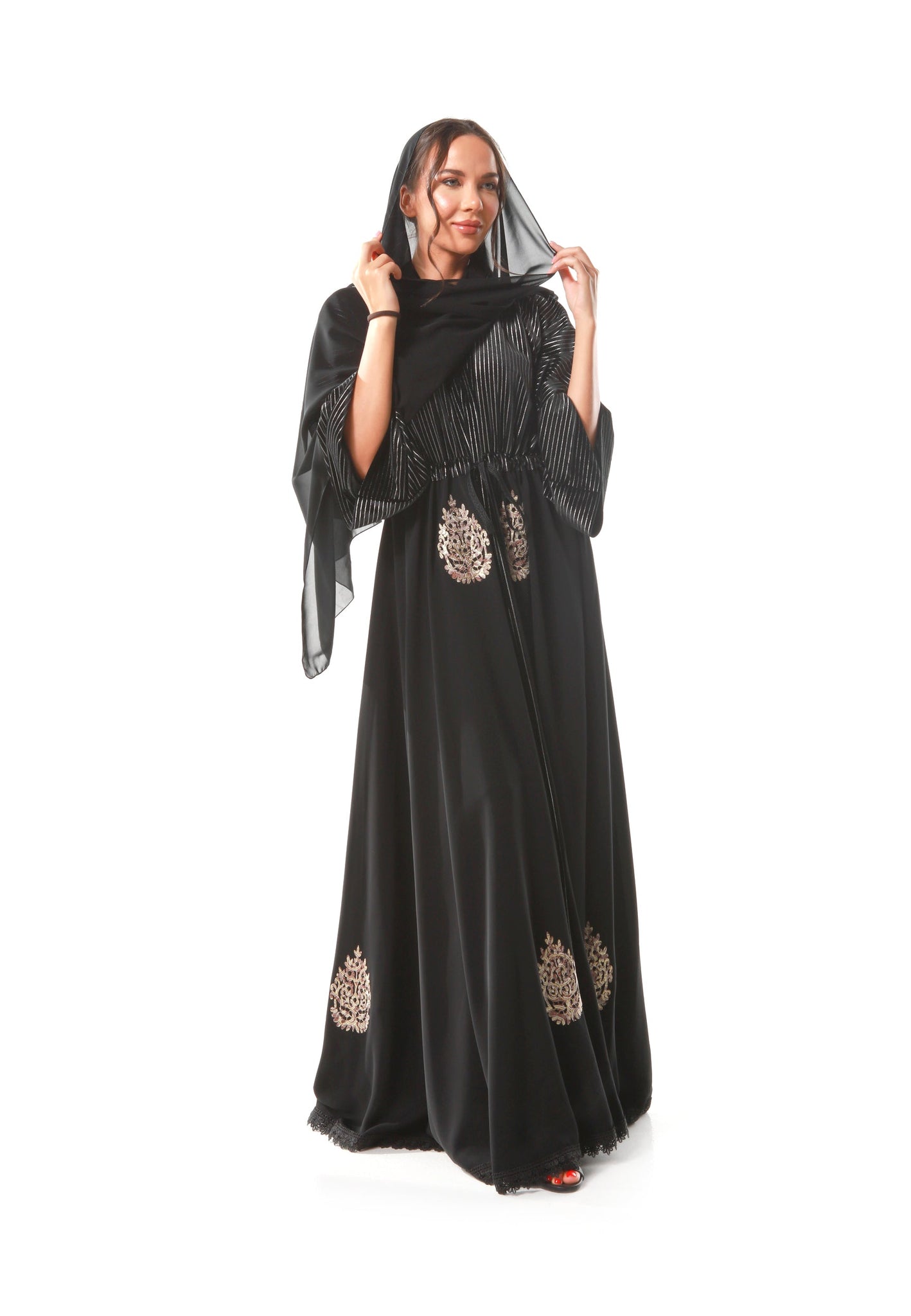 Hanayen Black and Gold Velvet Abaya With Belt