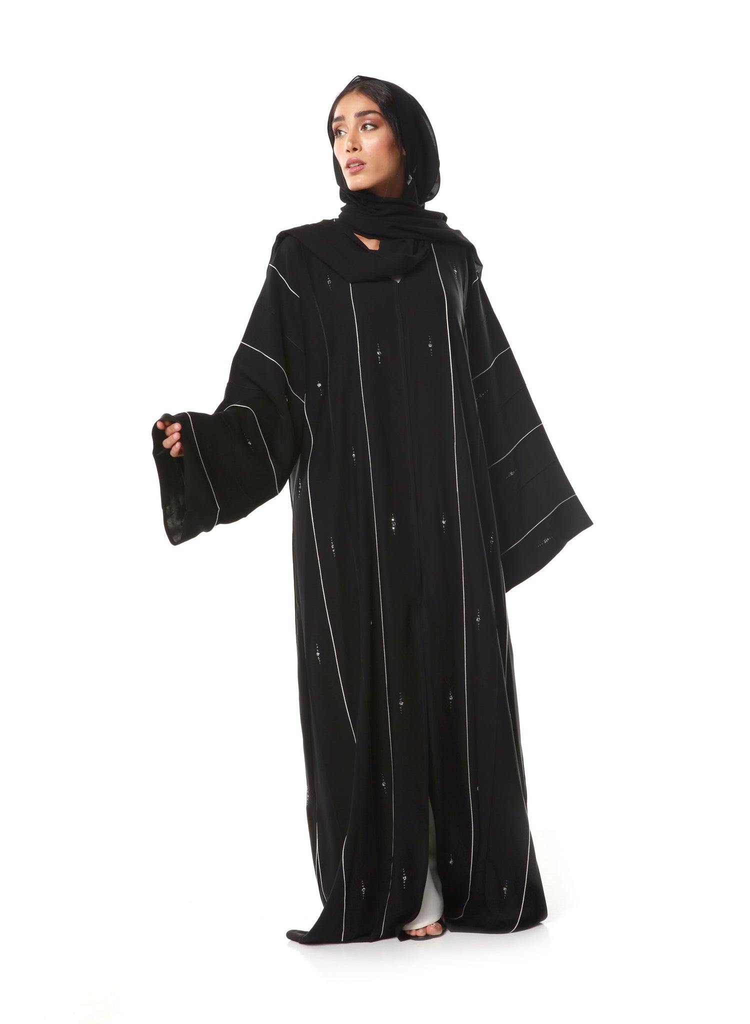 Hanayen Classic Black Abaya With Handmade Design